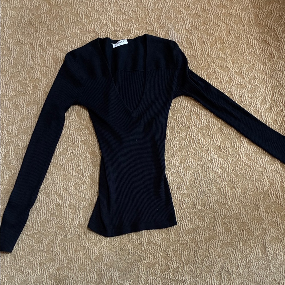Vionnet Black V-Neck Sweater